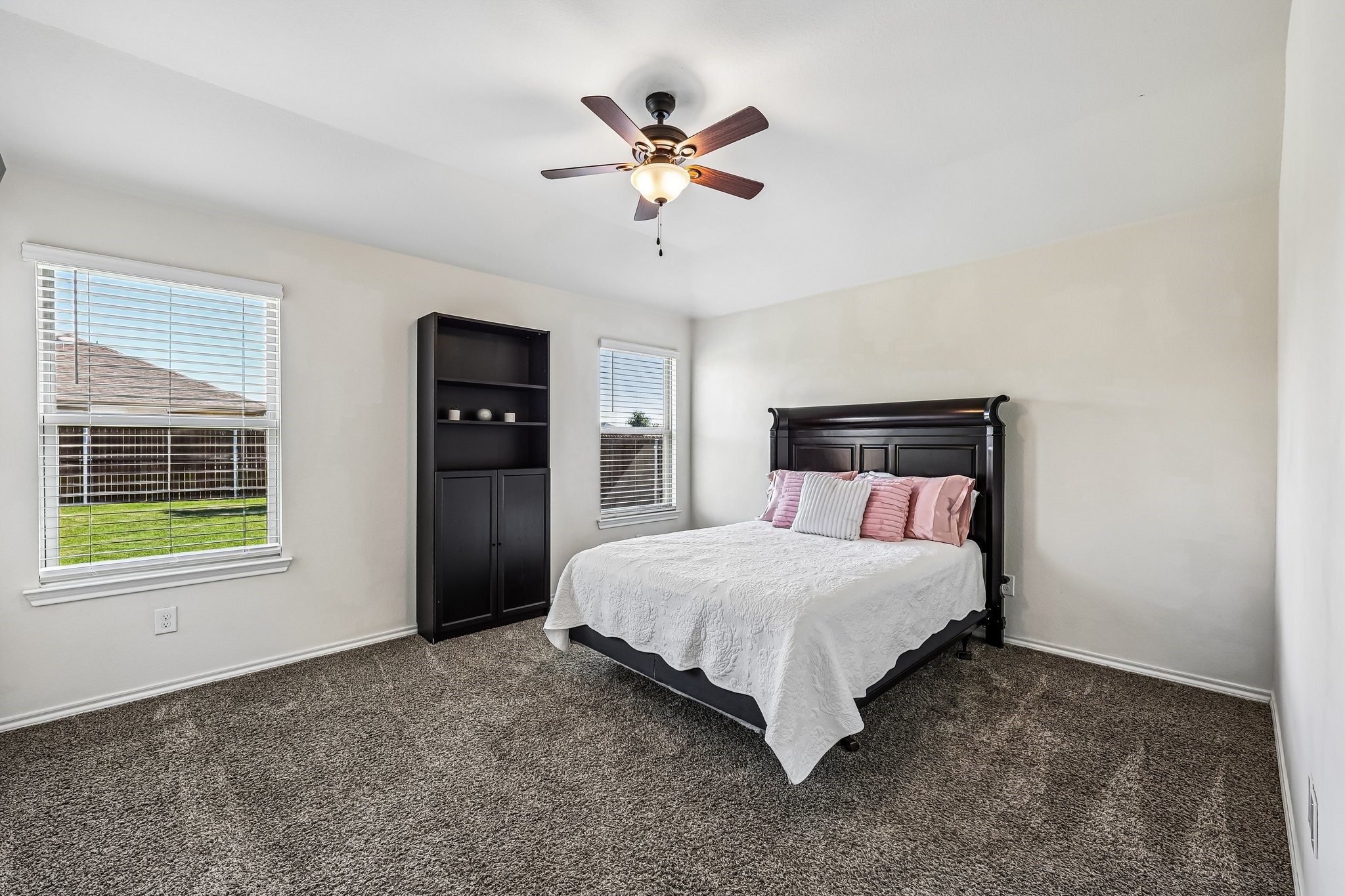 904 Alton Drive Aubrey TX 76227