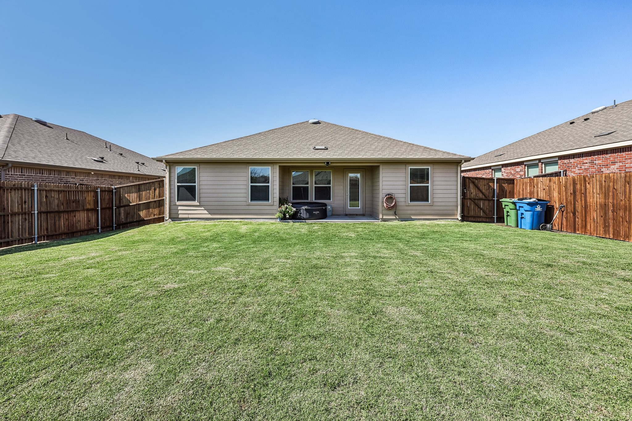 904 Alton Drive Aubrey TX 76227