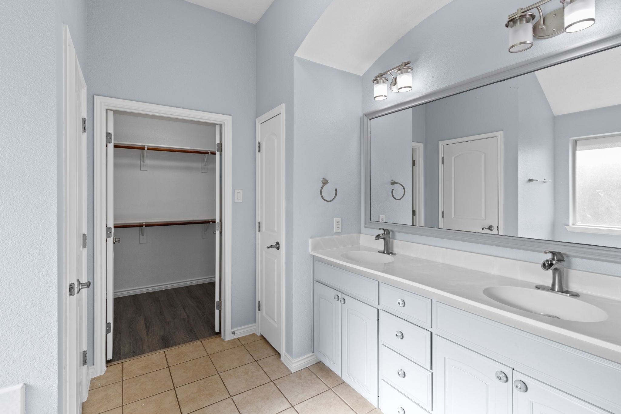945 Jodie Drive Weatherford TX 76087