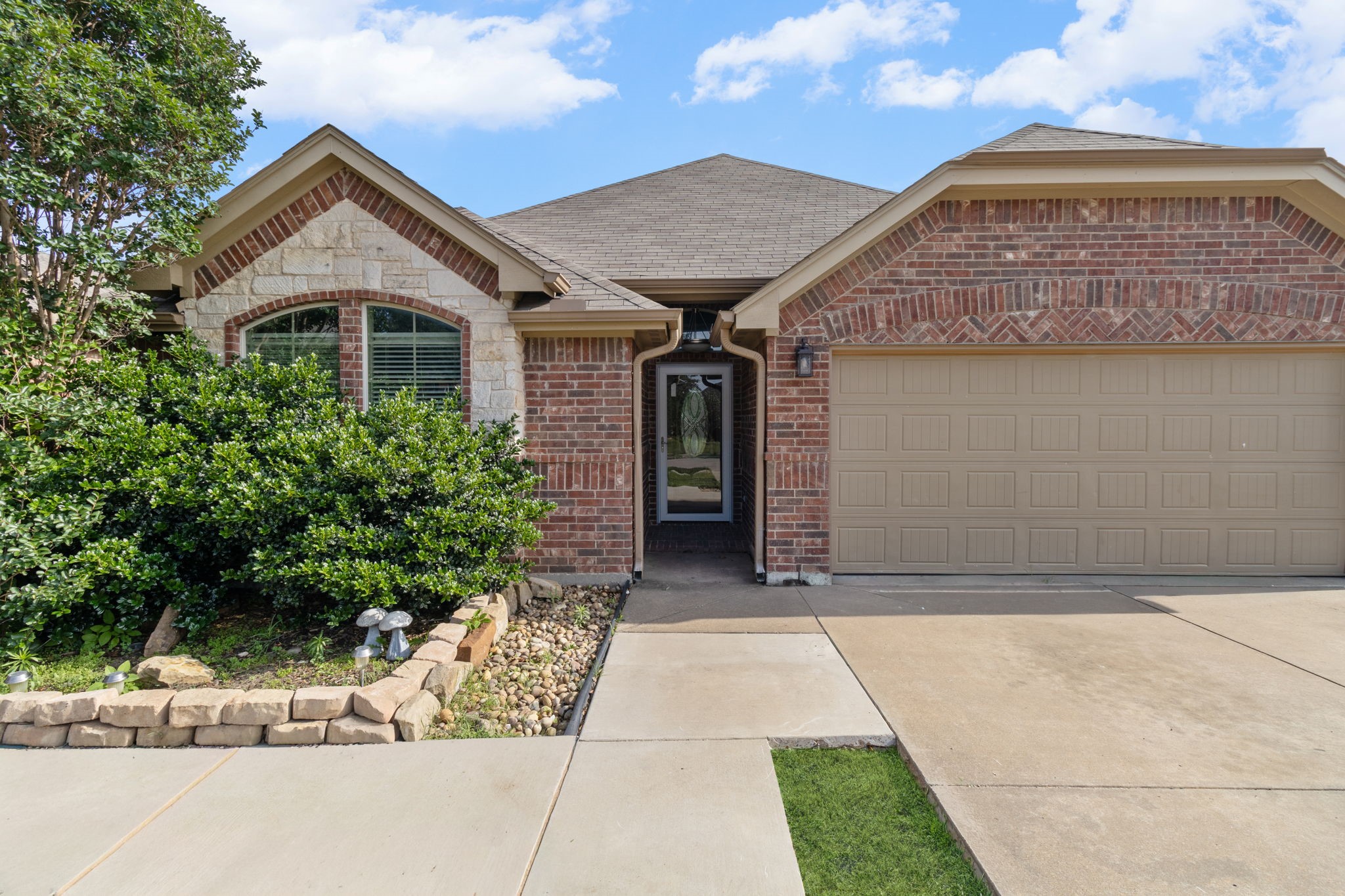 945 Jodie Drive Weatherford TX 76087