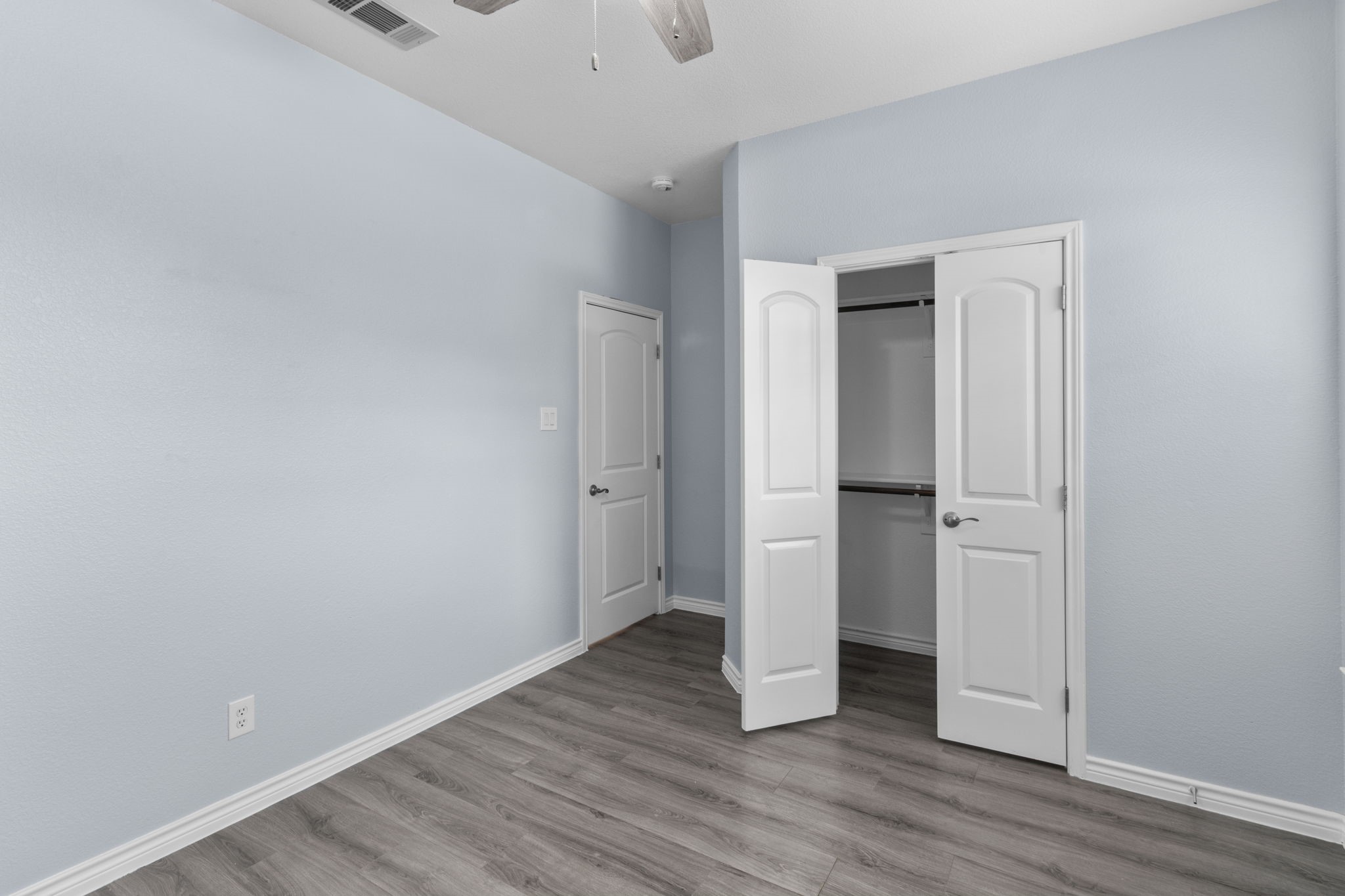 945 Jodie Drive Weatherford TX 76087