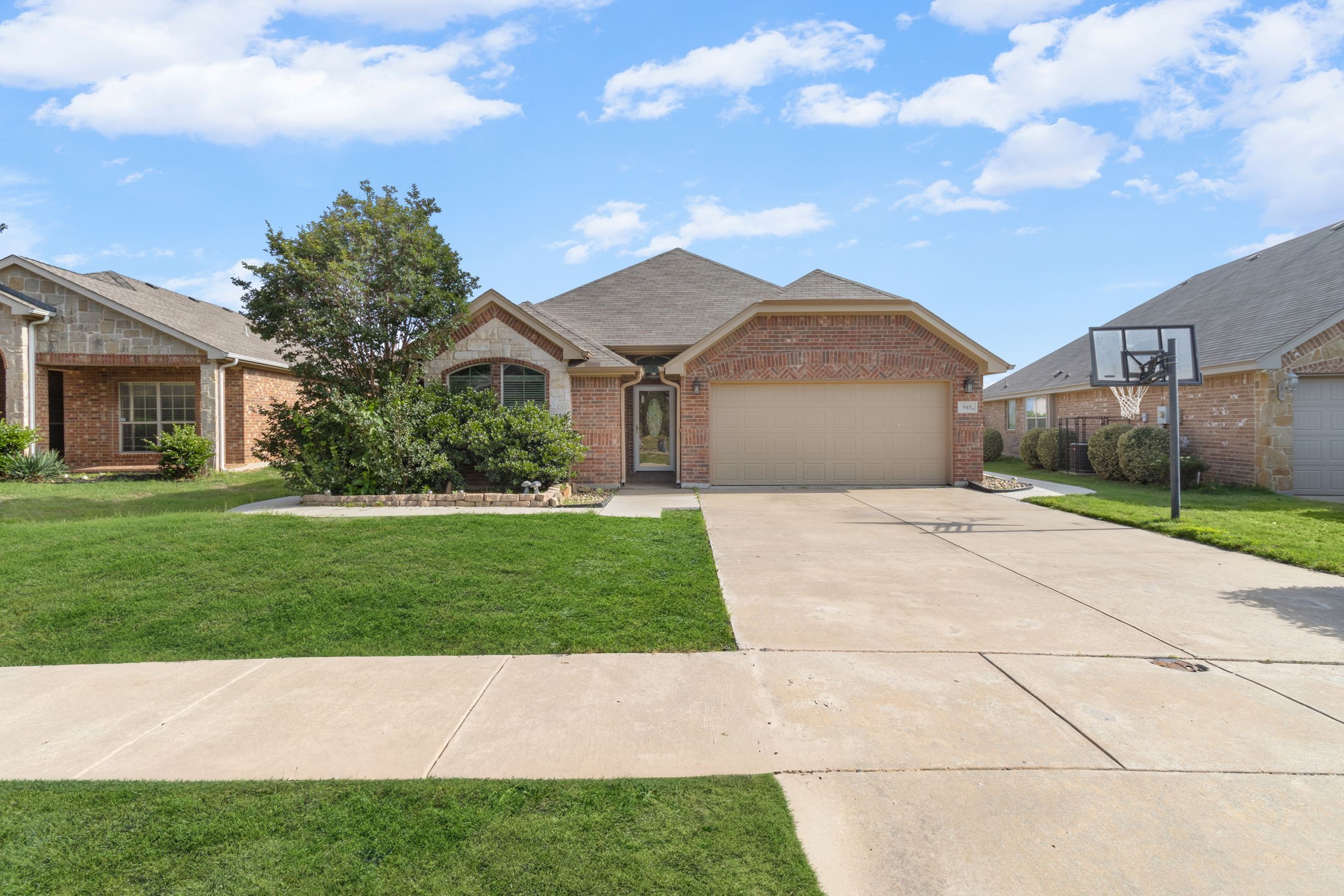 945 Jodie Drive Weatherford TX 76087