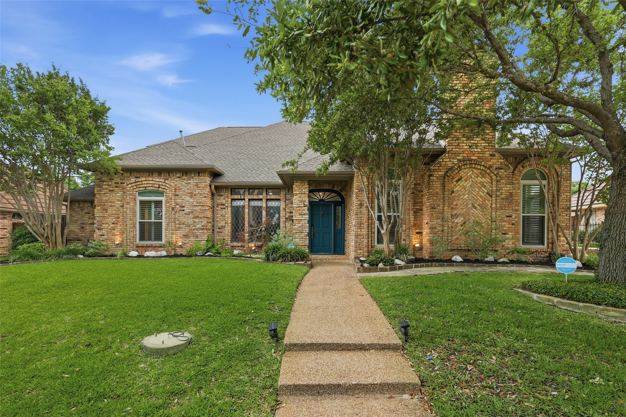 848 Birdsong Bedford TX 76021