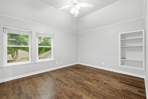 848 Birdsong Bedford TX 76021
