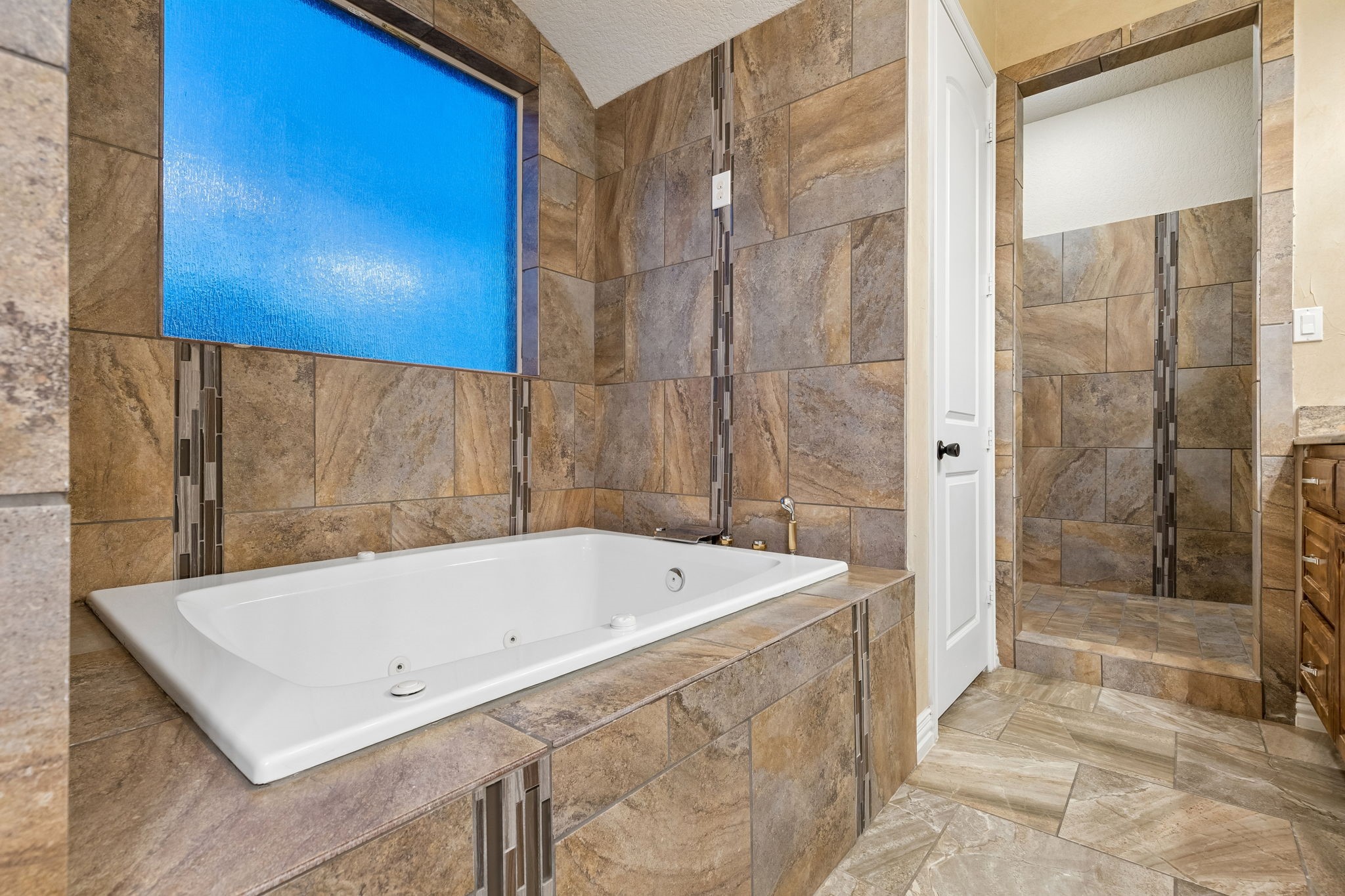 2112 Becky Lane Cedar Hill TX 75104