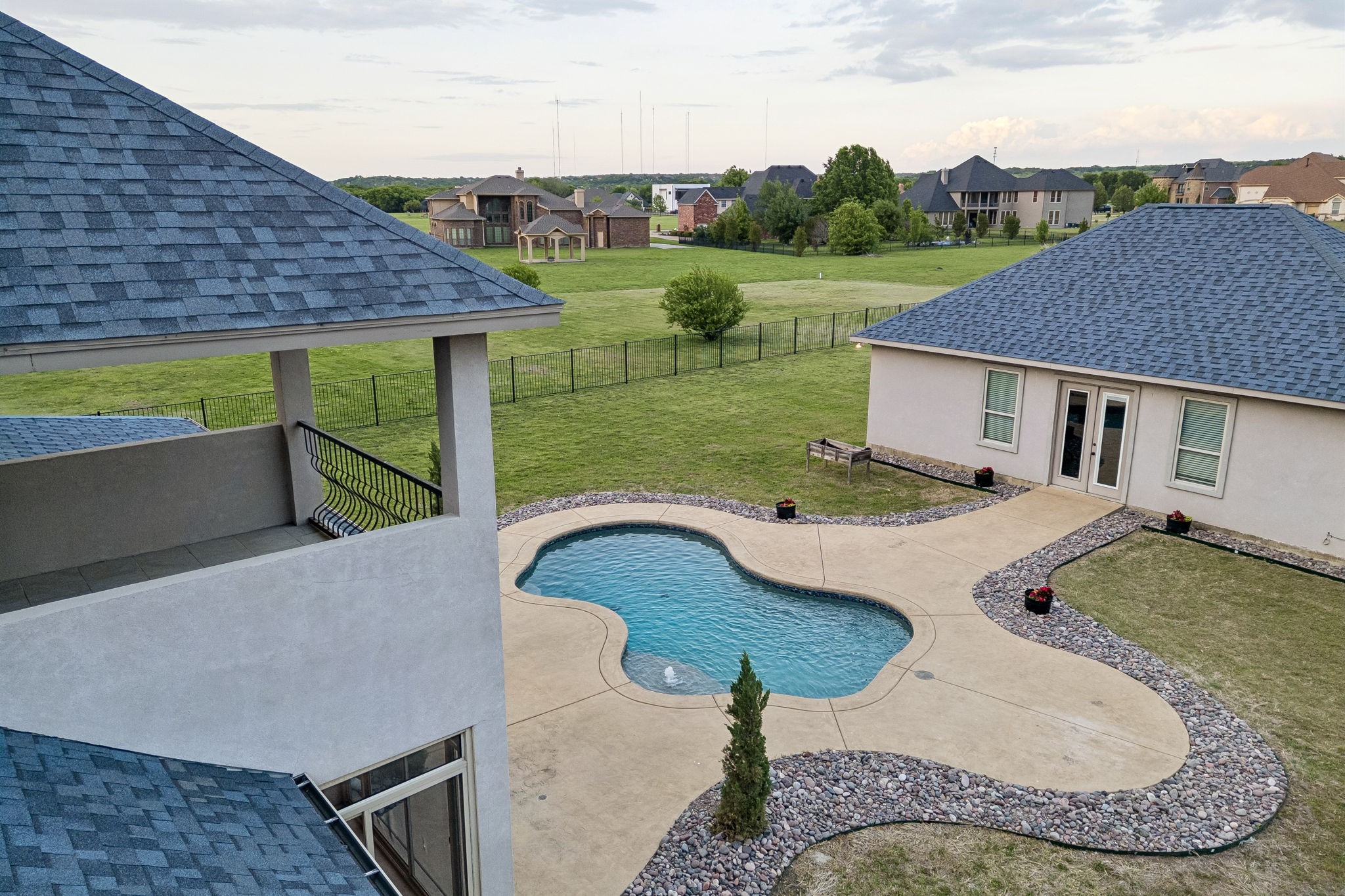 2112 Becky Lane Cedar Hill TX 75104