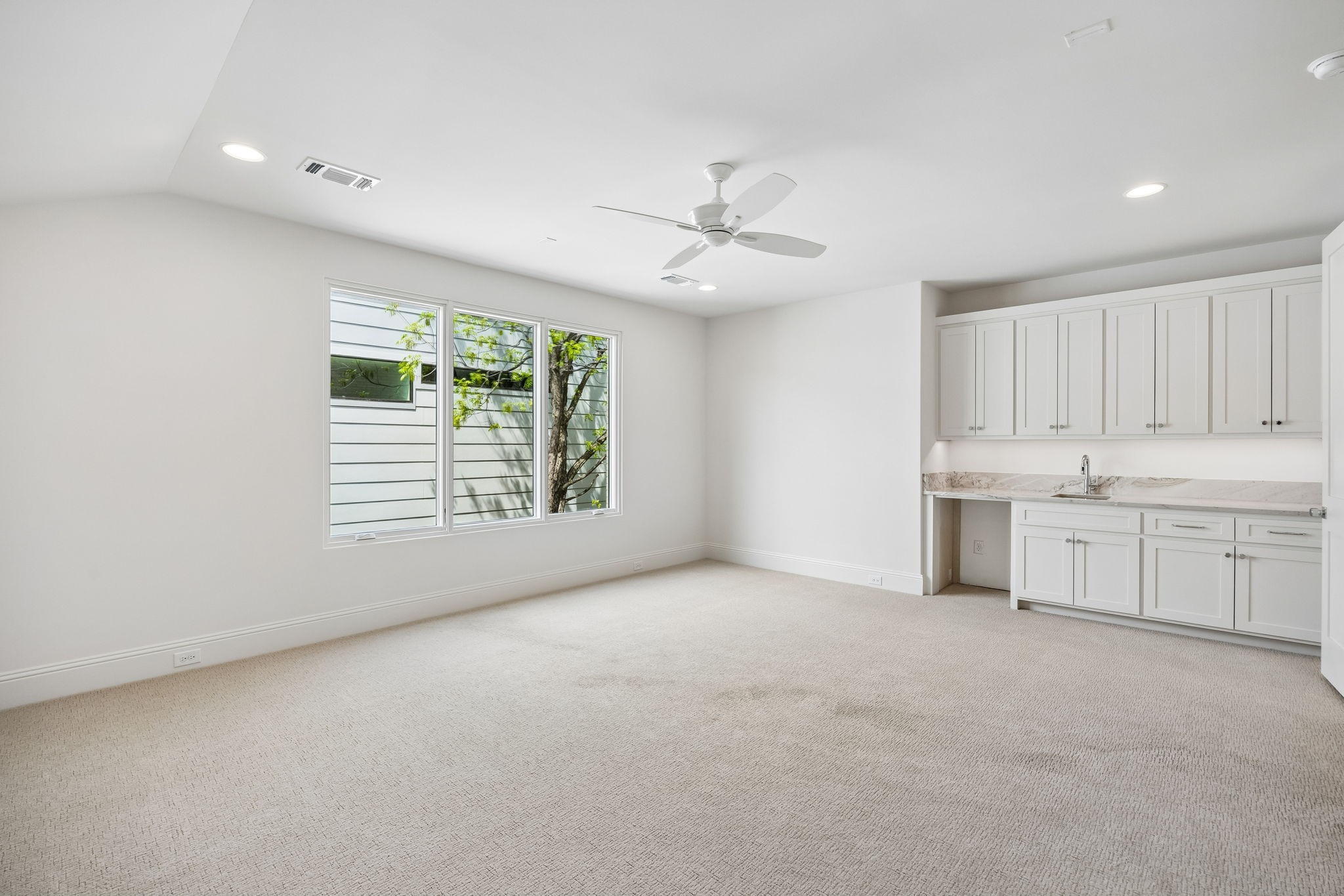4606 Cowan Avenue Dallas TX 75209