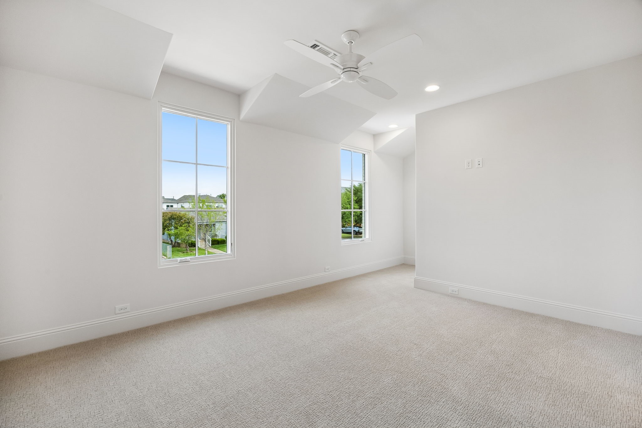 4606 Cowan Avenue Dallas TX 75209