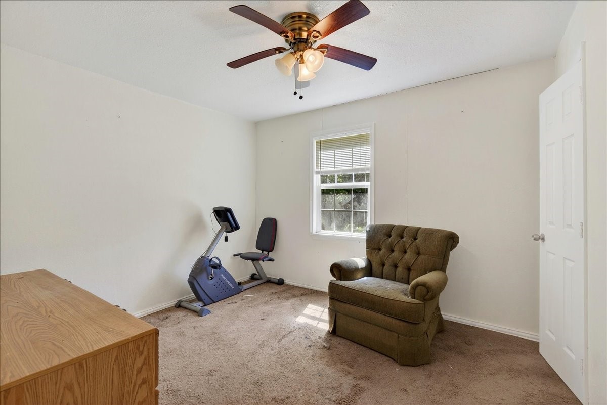 4001 S Peachtree Road Balch Springs TX 75180