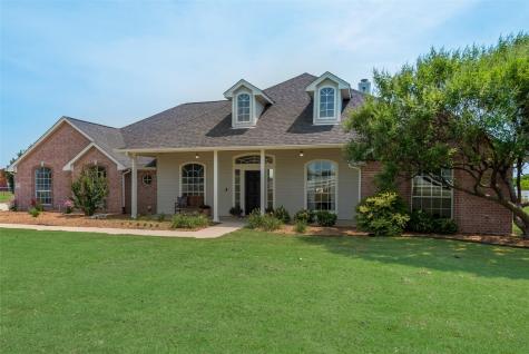 901 Round Hill Road Fort Worth TX 76131