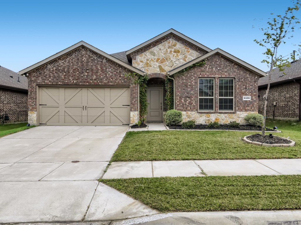 6405 Crownmere Drive Aubrey TX 76227