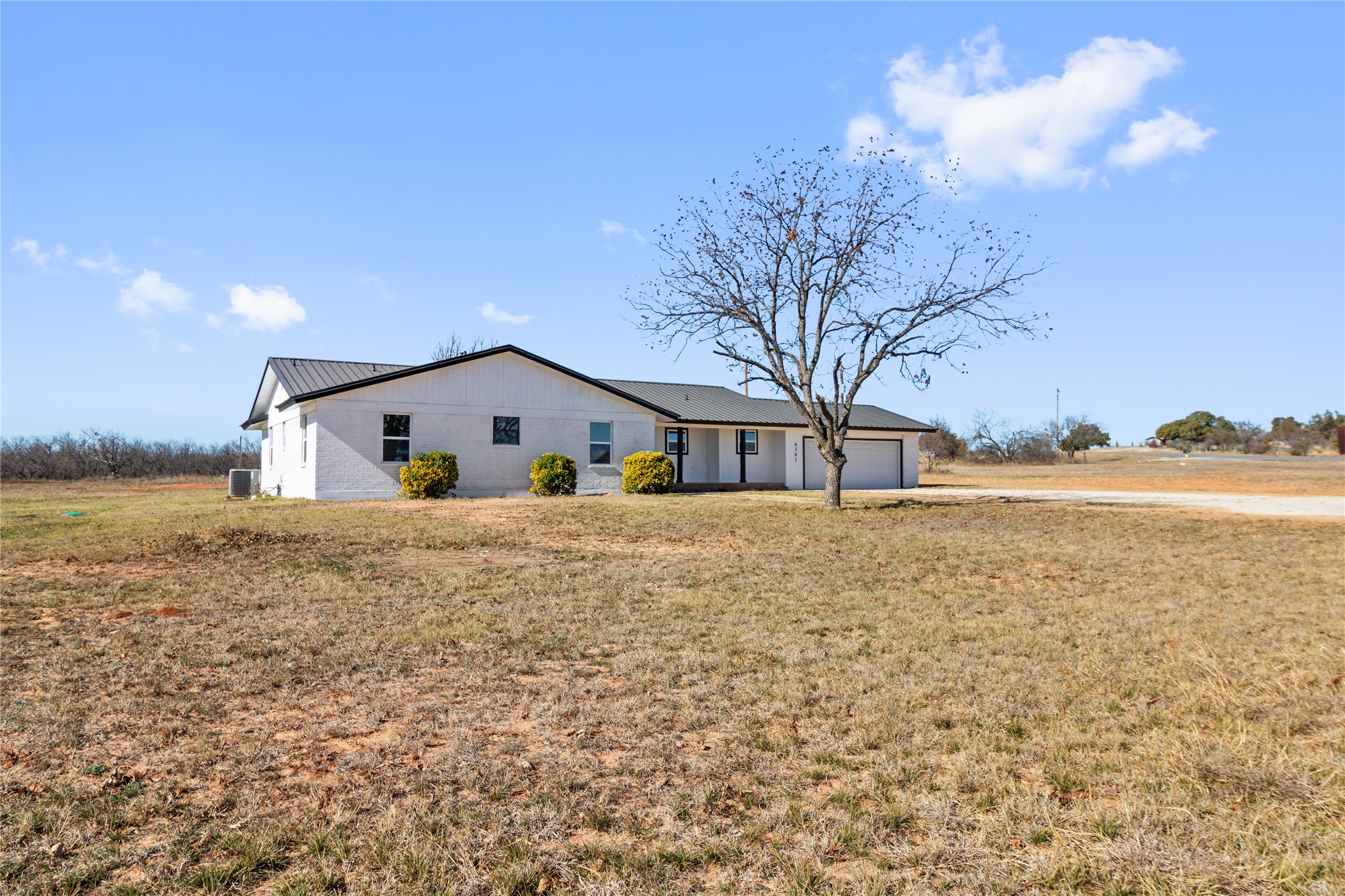 6301 State Highway 153 Coleman TX 76834