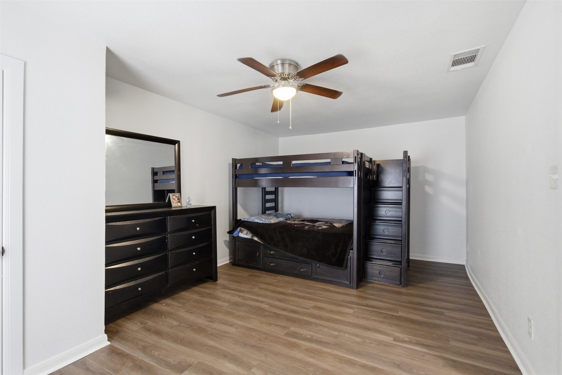 6824 Lakeside Drive Lake Worth TX 76135