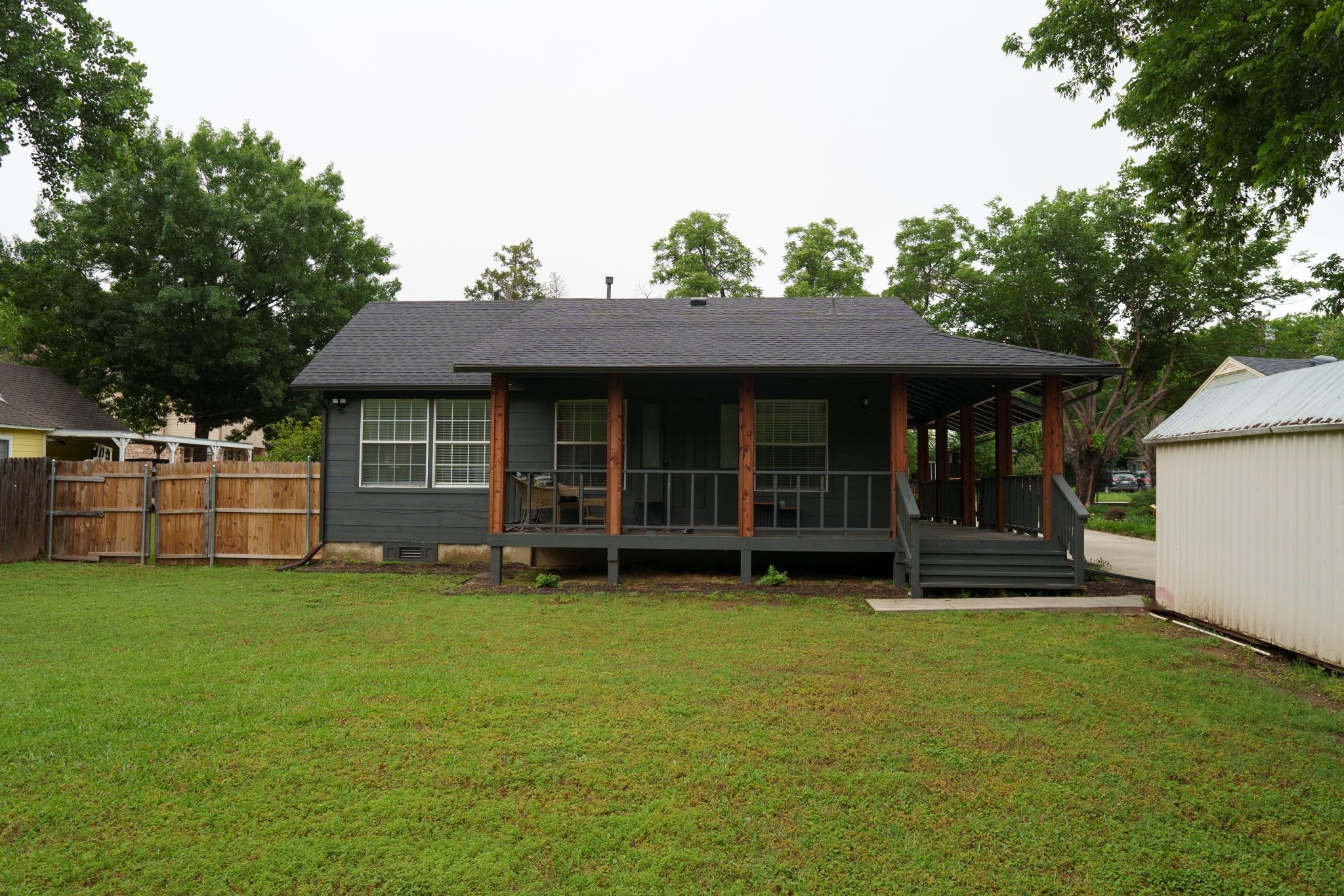 1016 W Collins Street Denton TX 76201