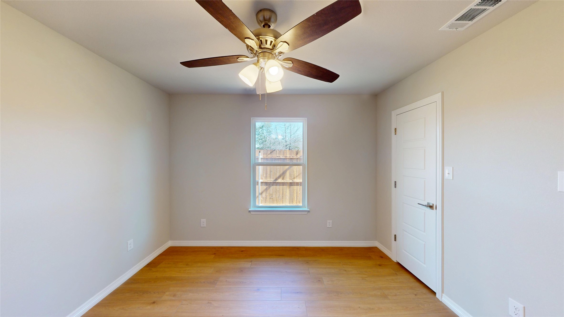 707 Cedar Street Cleburne TX 76031