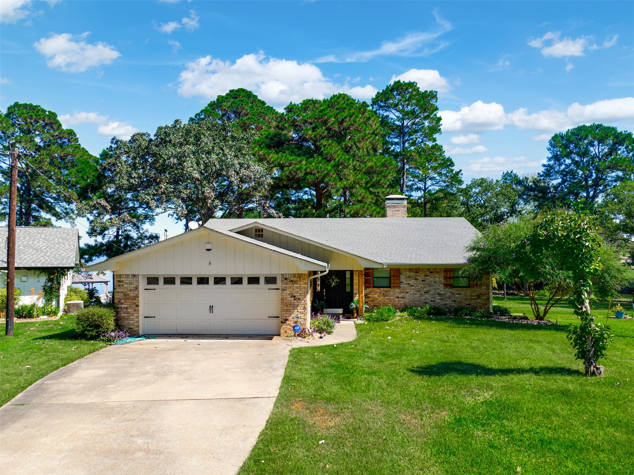 536 Wildewood Drive Chandler TX 75758