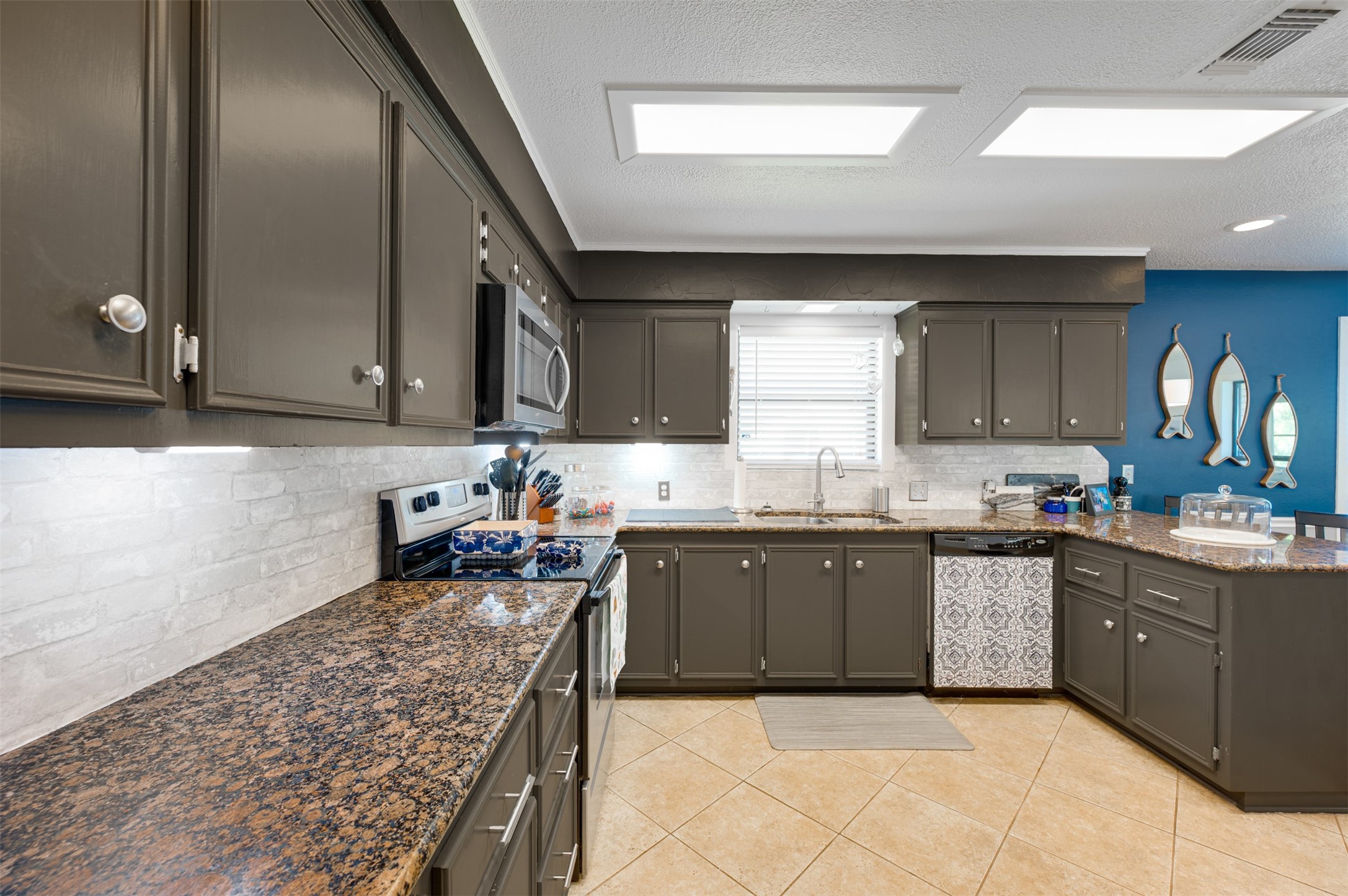 536 Wildewood Drive Chandler TX 75758
