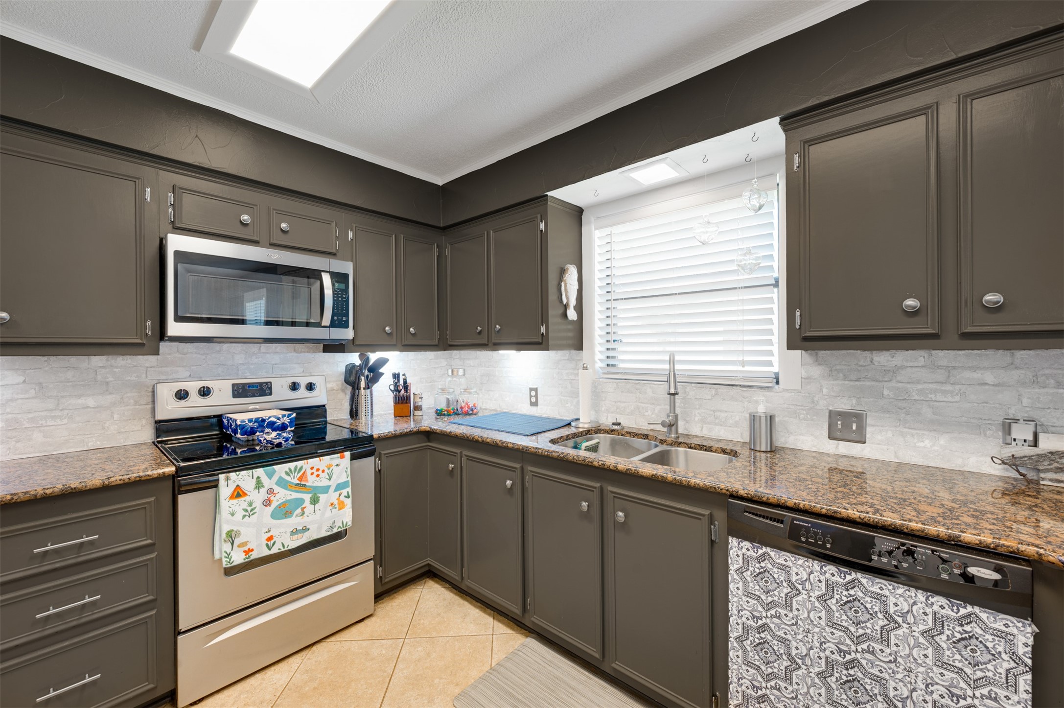 536 Wildewood Drive Chandler TX 75758