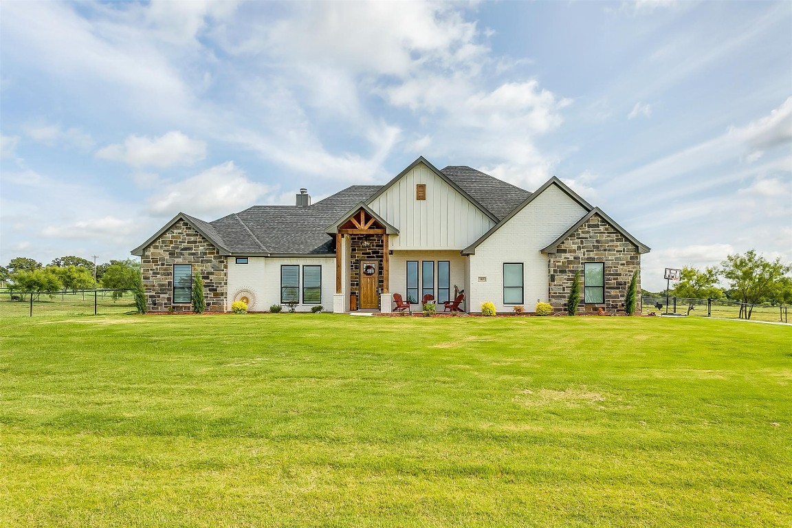 105 Buddy Court Millsap TX 76066