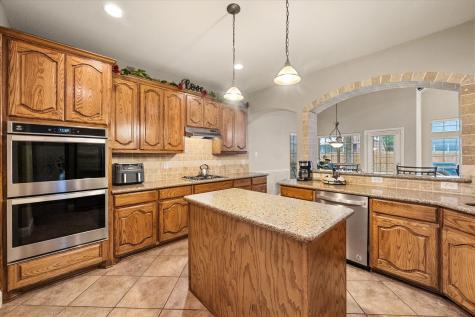 2755 Vela Grand Prairie TX 75054