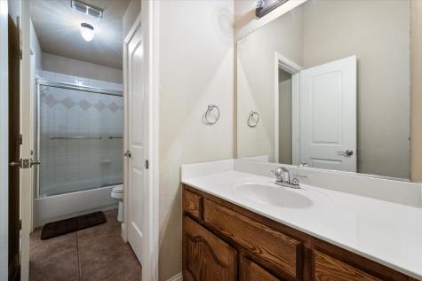 2755 Vela Grand Prairie TX 75054