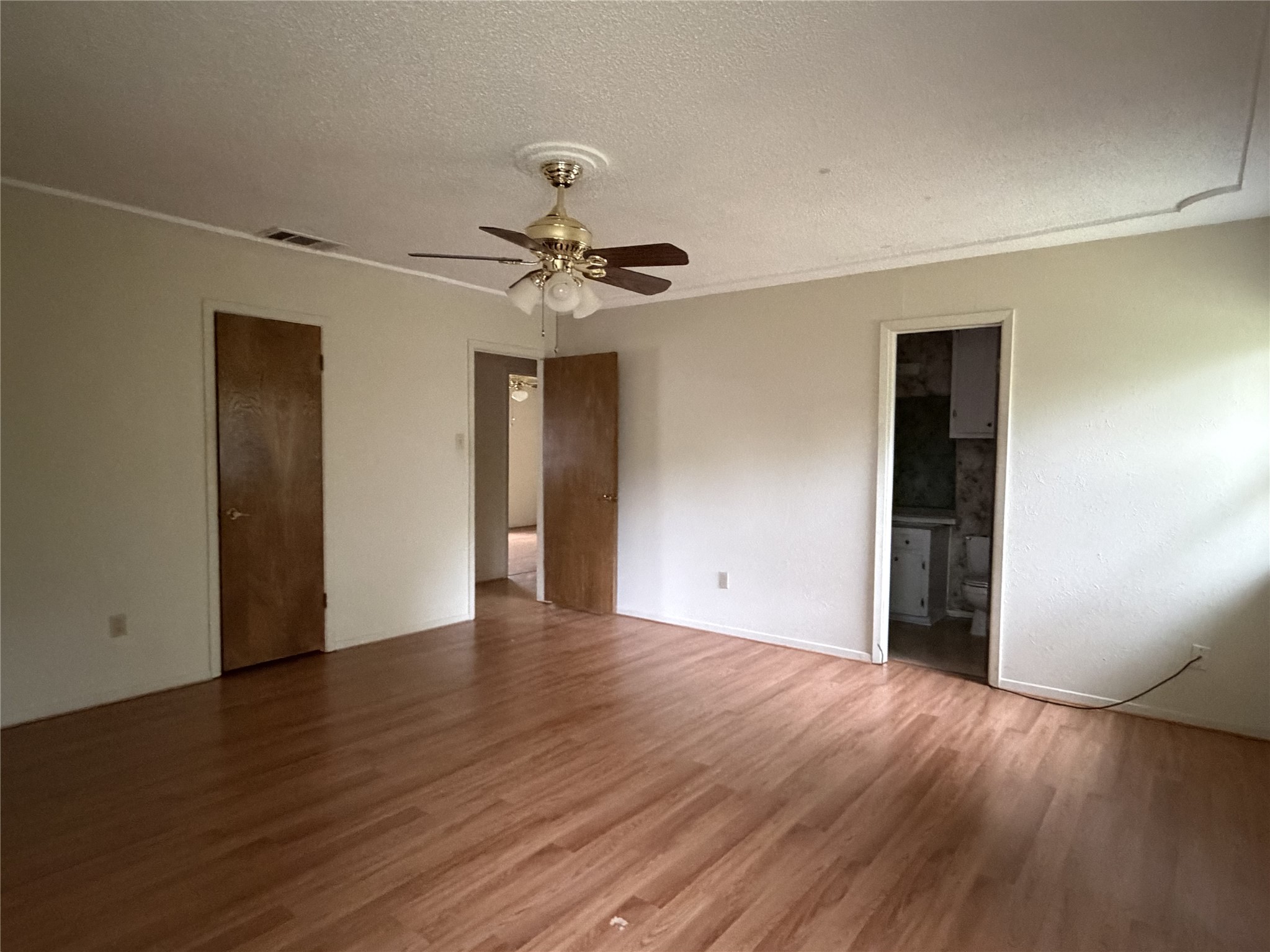 2904 Steve Drive Hurst TX 76054