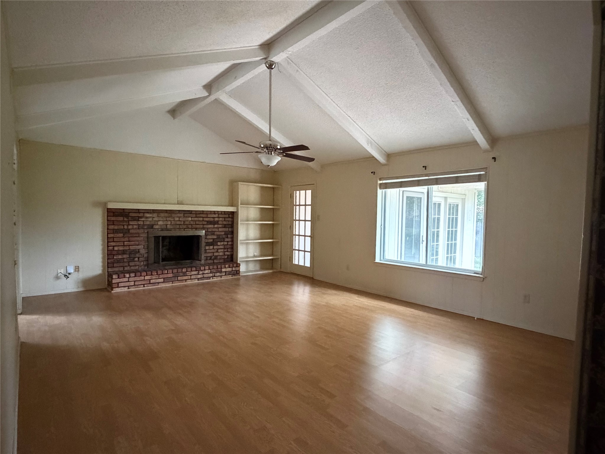 2904 Steve Drive Hurst TX 76054