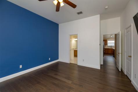934 Plumeria Drive Arlington TX 76002