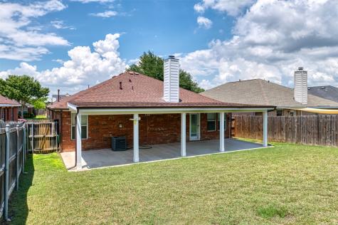 934 Plumeria Drive Arlington TX 76002