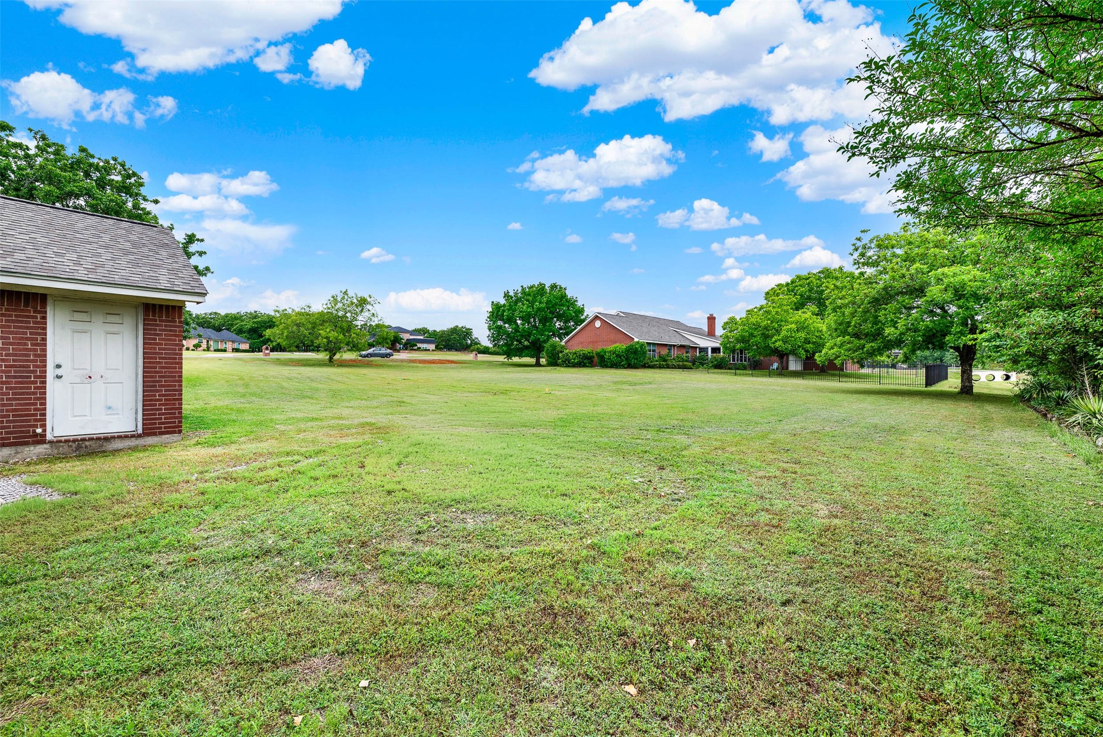 2735 Bent Oaks Drive Burleson TX 76028