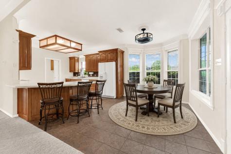 2735 Bent Oaks Drive Burleson TX 76028