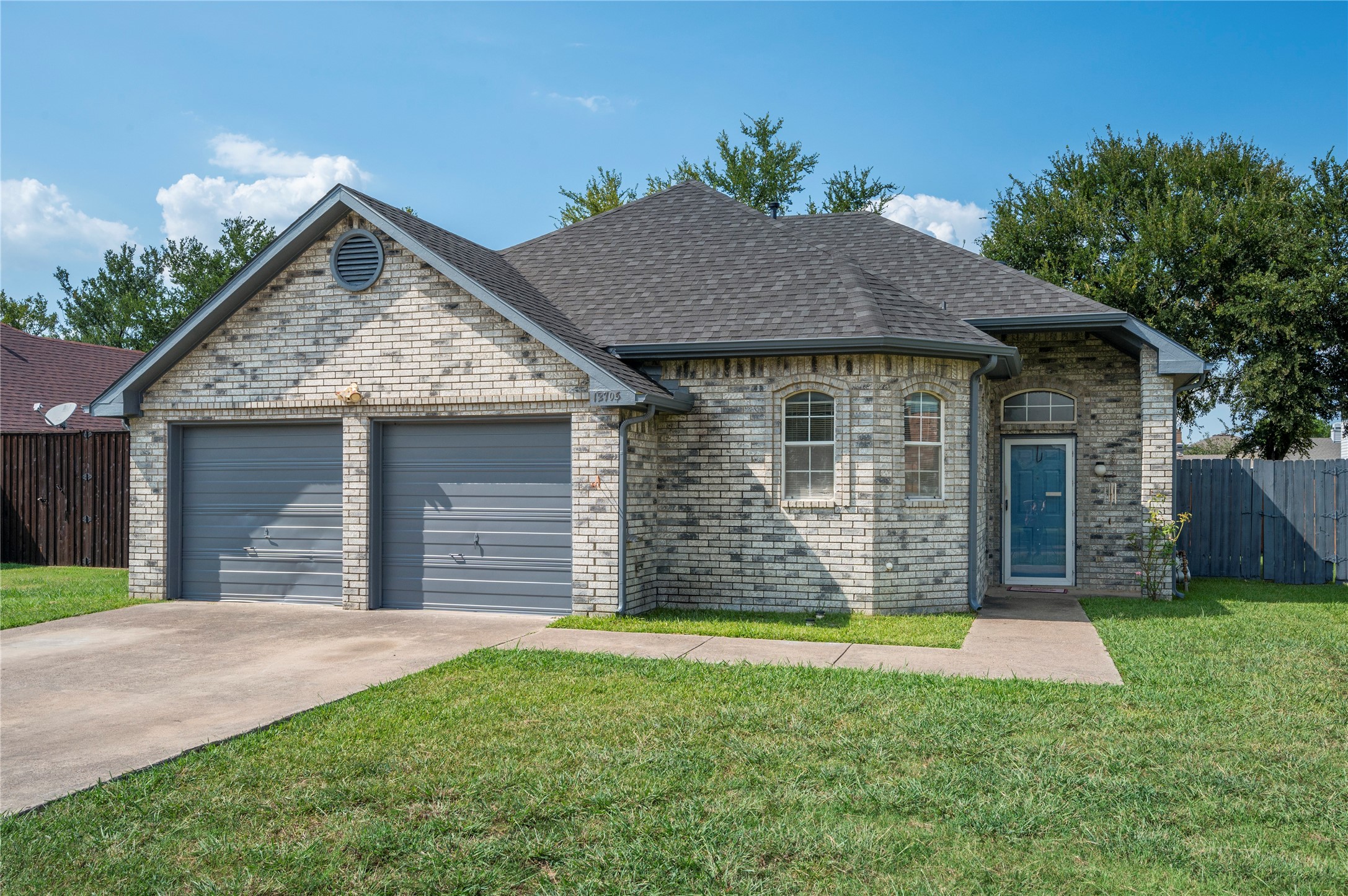 12705 Winter Park Balch Springs TX 75180