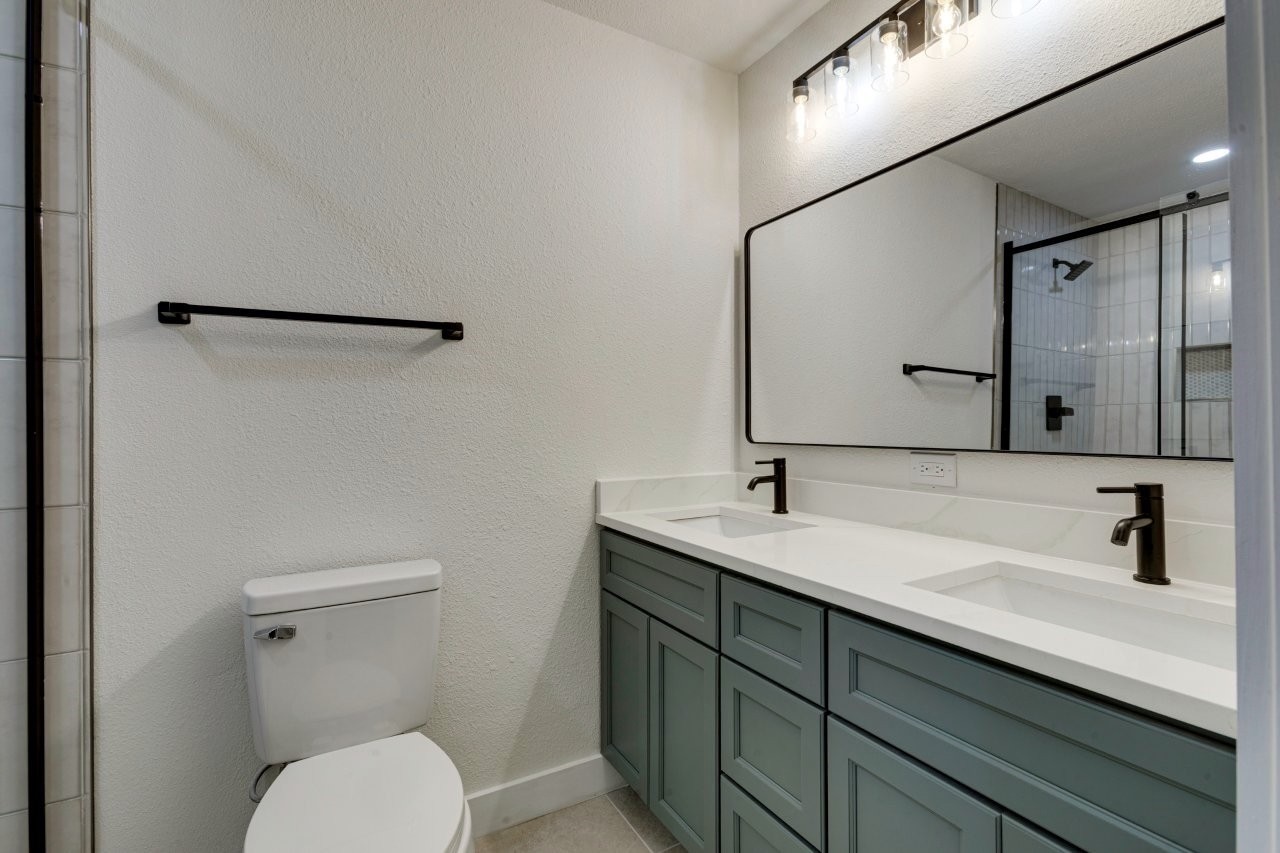2429 Norway Drive Garland TX 75040