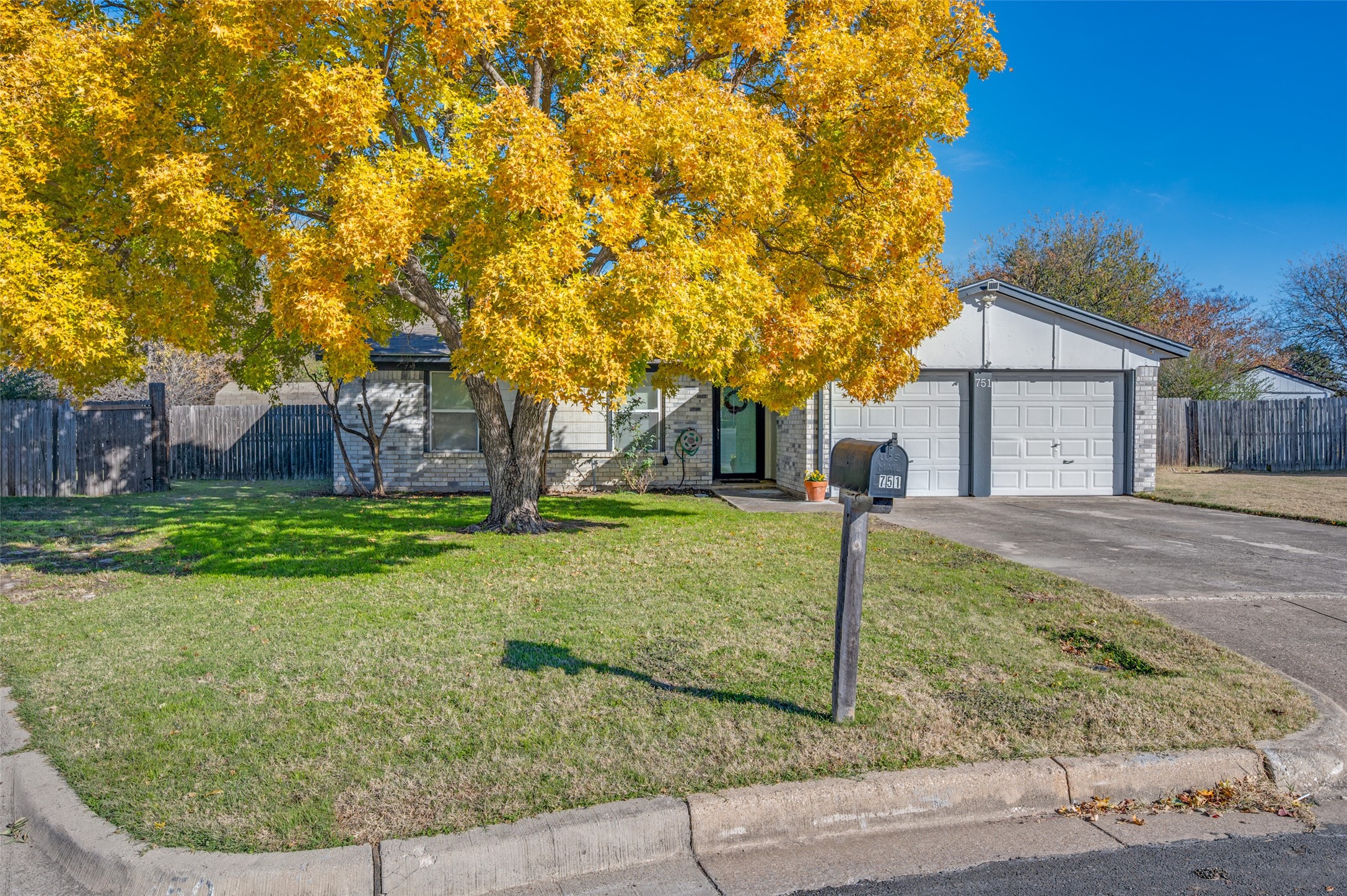 751 Tumbleweed Court Fort Worth TX 76108
