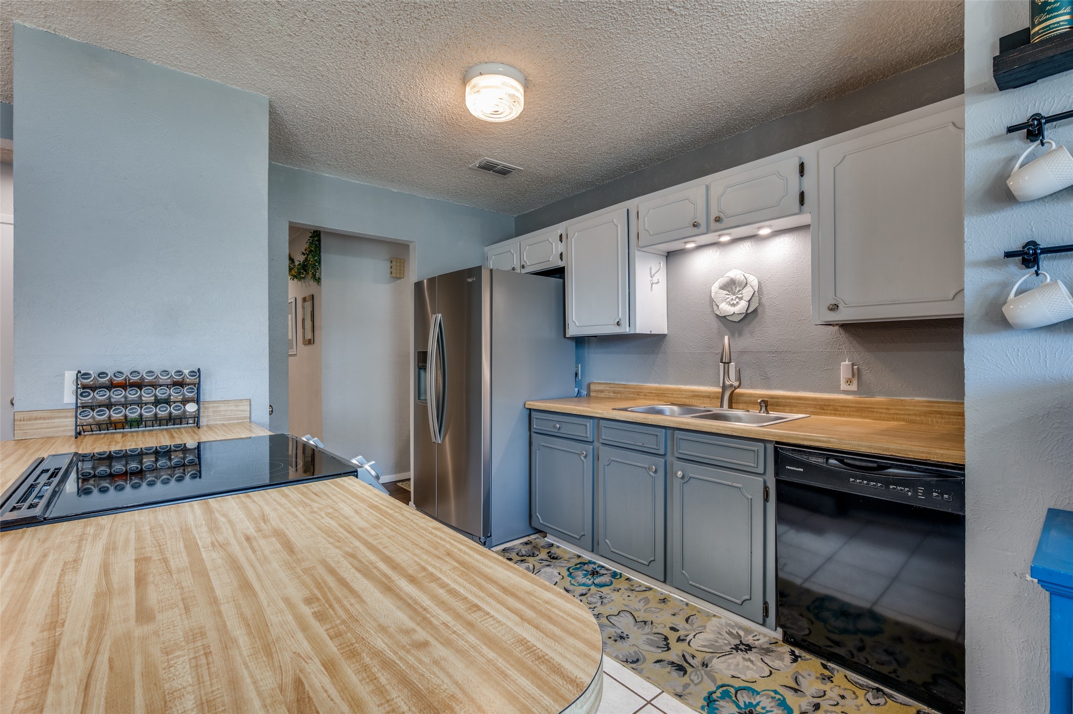 751 Tumbleweed Court Fort Worth TX 76108