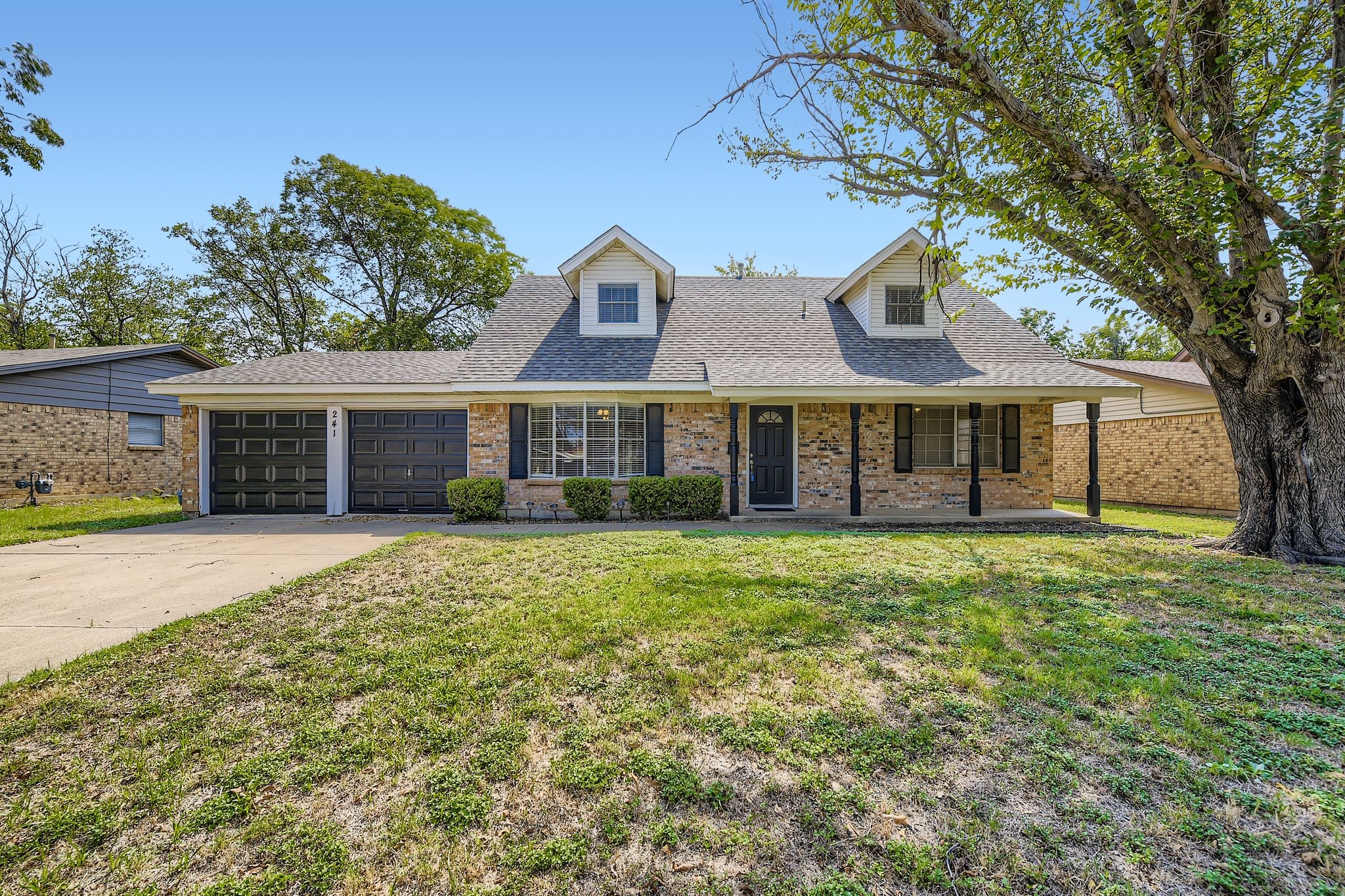 241 Pimlico Way Saginaw TX 76179