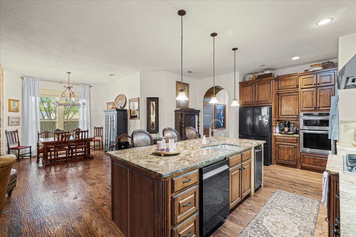 22 Dobbins Crossing Corsicana TX 75110