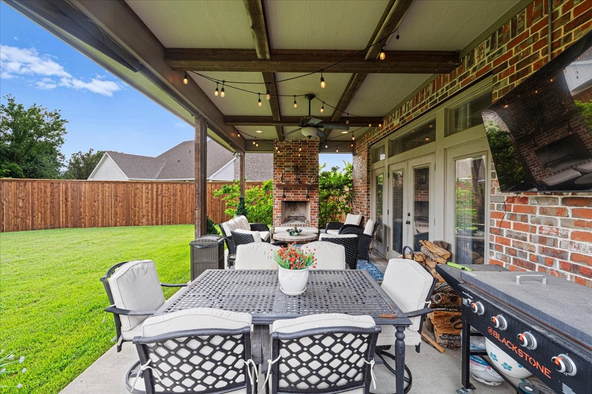 22 Dobbins Crossing Corsicana TX 75110