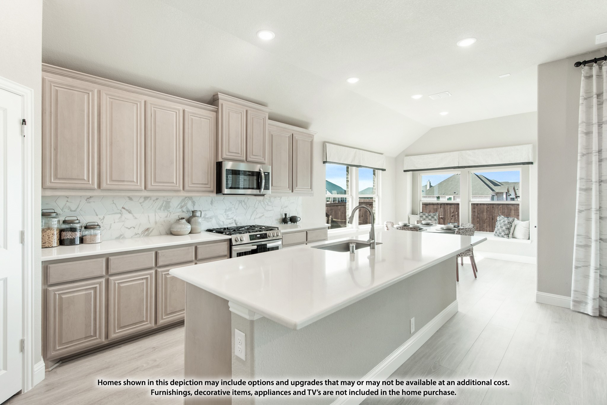 136 Rosewood Drive Glenn Heights TX 75154