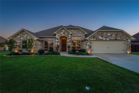 3104 Arrow Creek Drive Granbury TX 76049