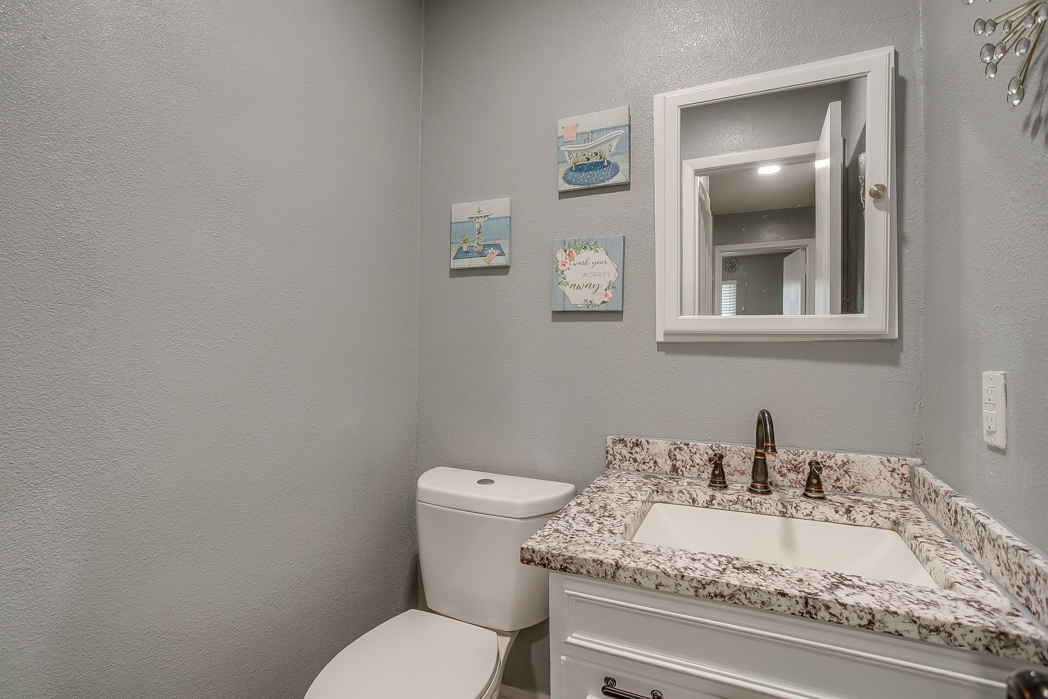 906 Cypress Court Arlington TX 76014