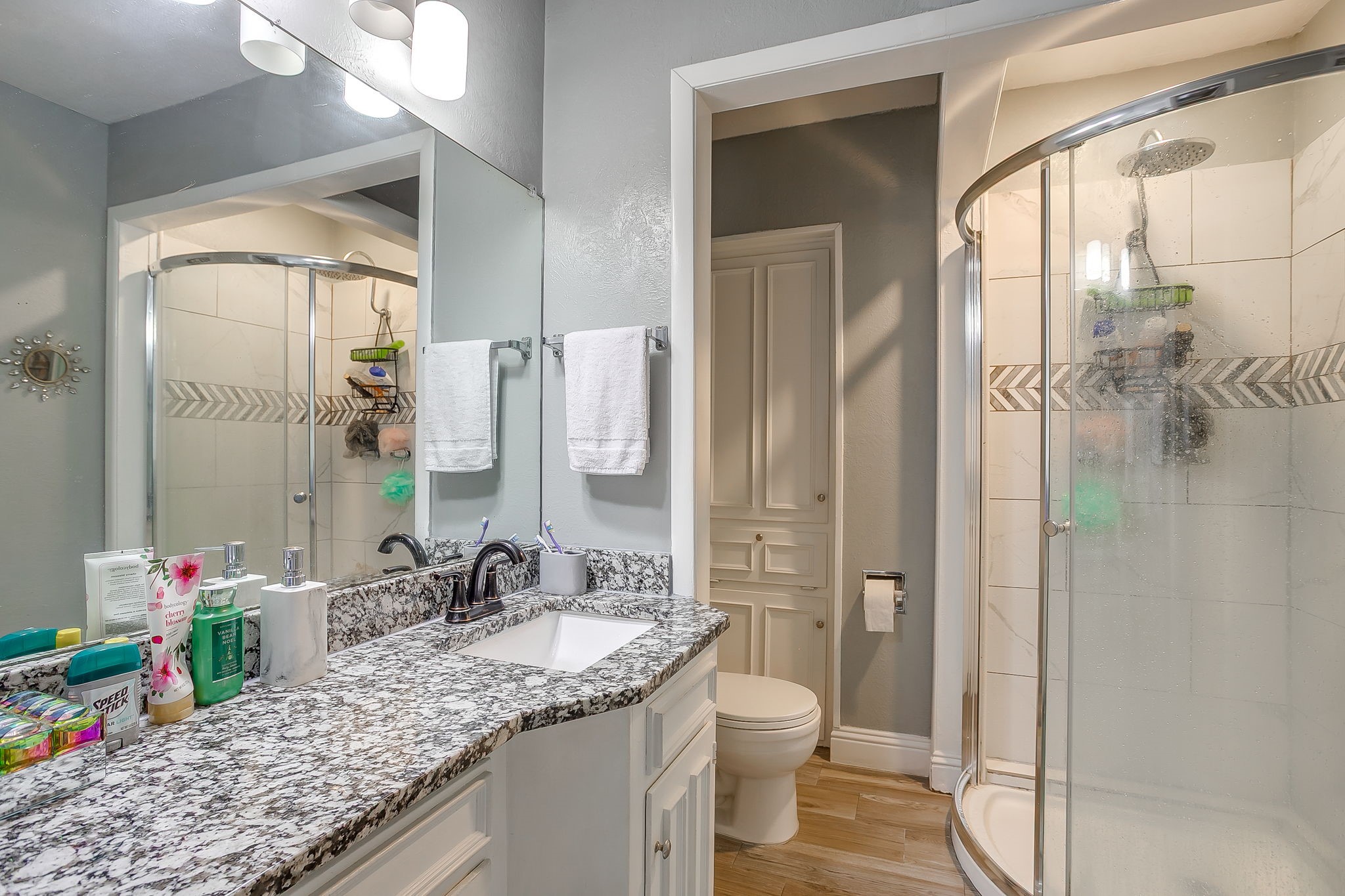 906 Cypress Court Arlington TX 76014