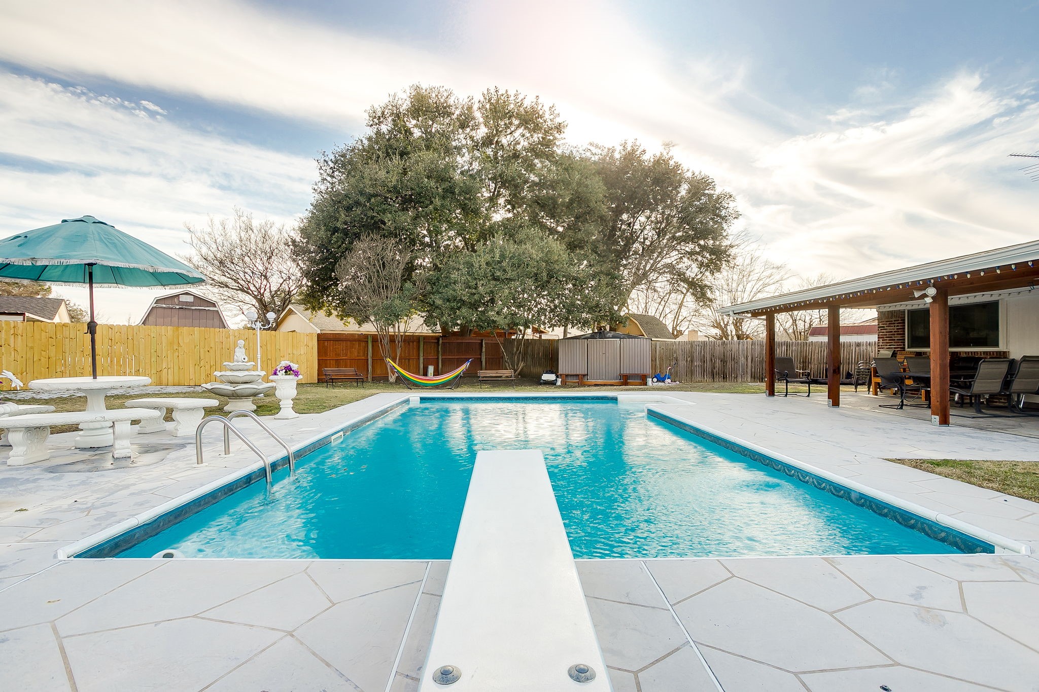 906 Cypress Court Arlington TX 76014