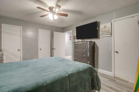906 Cypress Court Arlington TX 76014