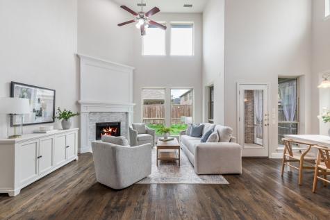5101 Del Molin Avenue Lewisville TX 75056