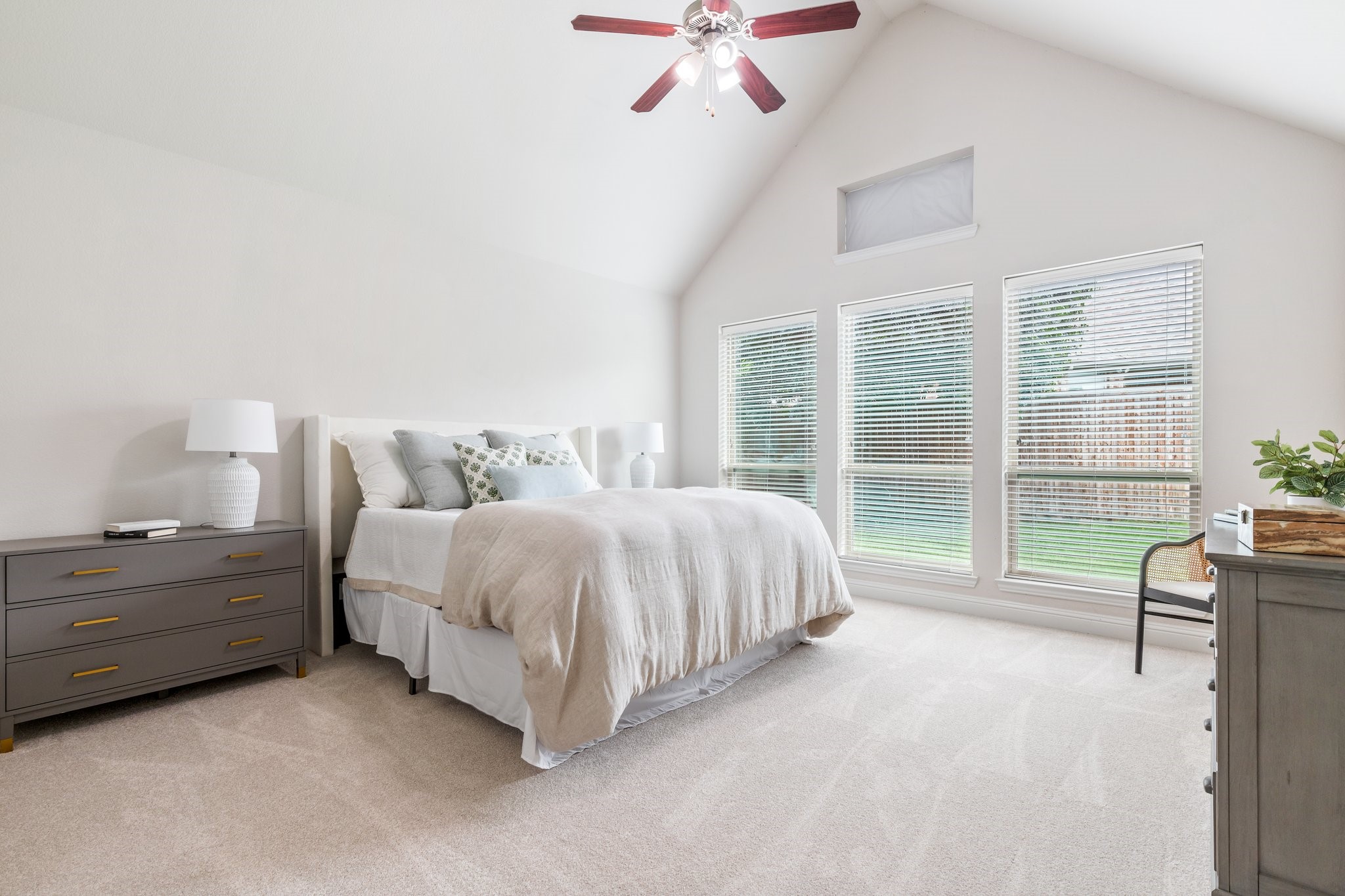 5101 Del Molin Avenue Lewisville TX 75056