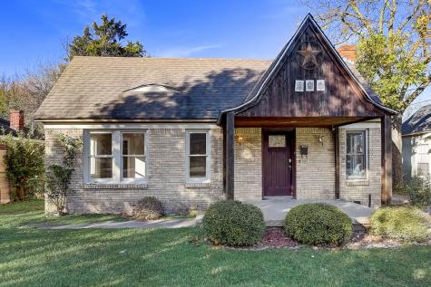 507 Marshalldell Avenue Dallas TX 75211
