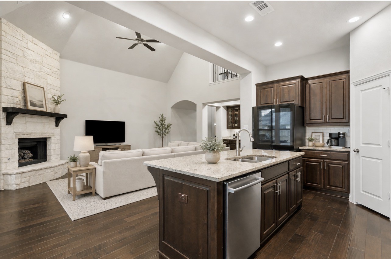 1003 Fenwick Lane Forney TX 75126