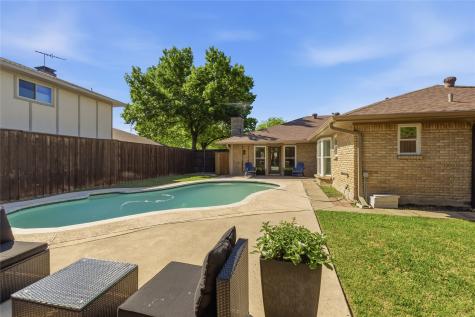 2109 Heather Hill Lane Plano TX 75075