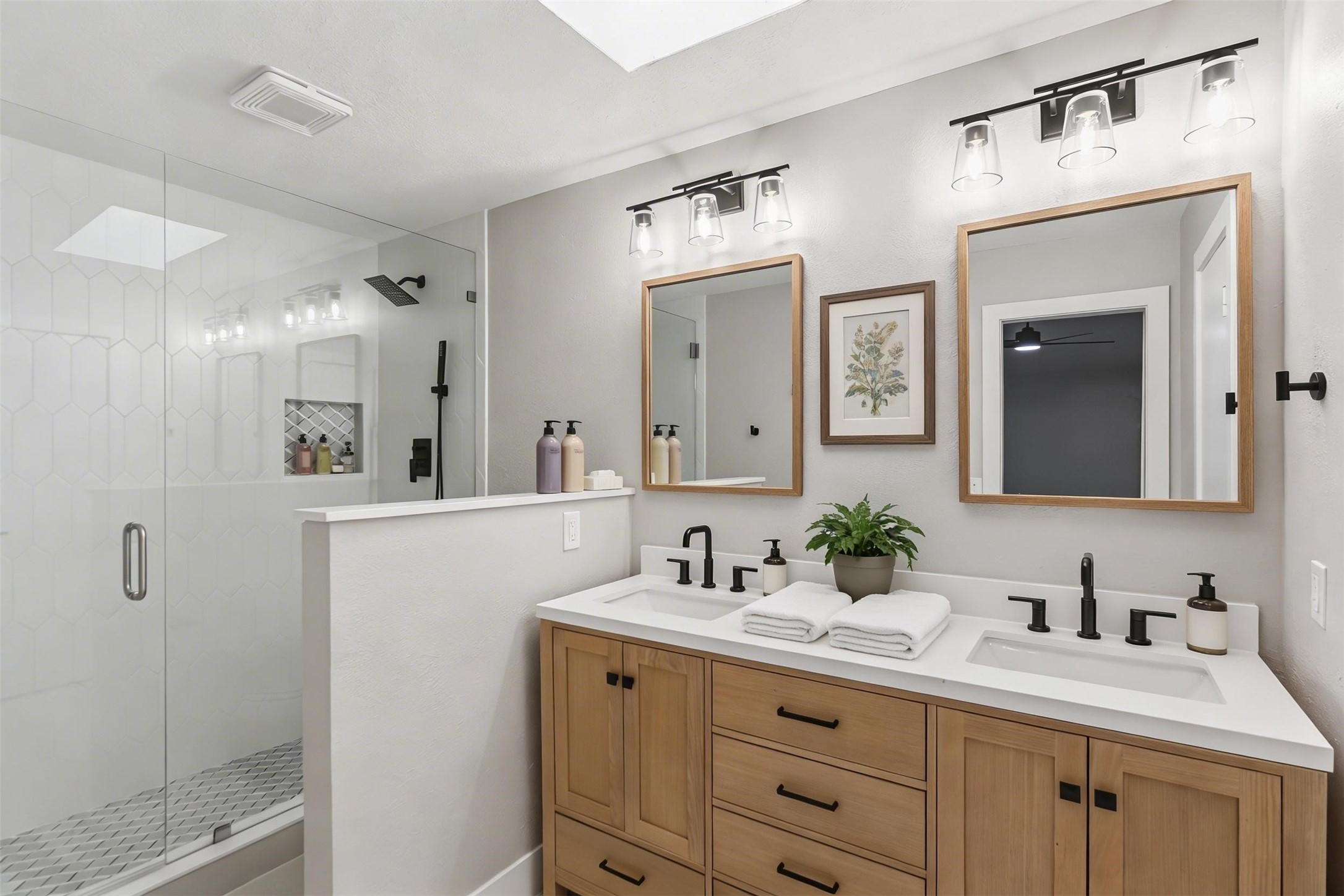 2109 Heather Hill Lane Plano TX 75075